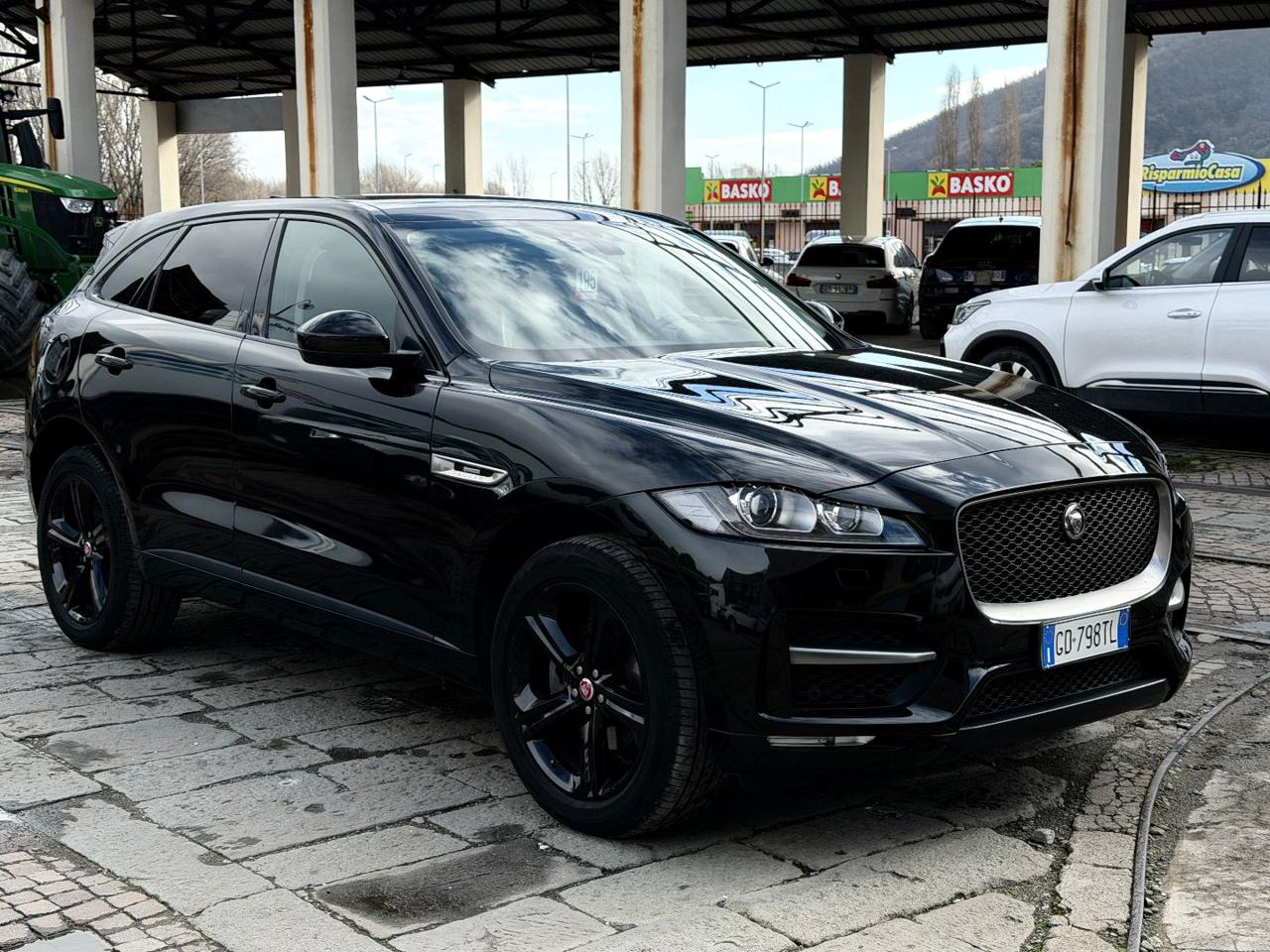 JAGUAR F-Pace 2.0 D 180 CV aut. R-Sport - 2
