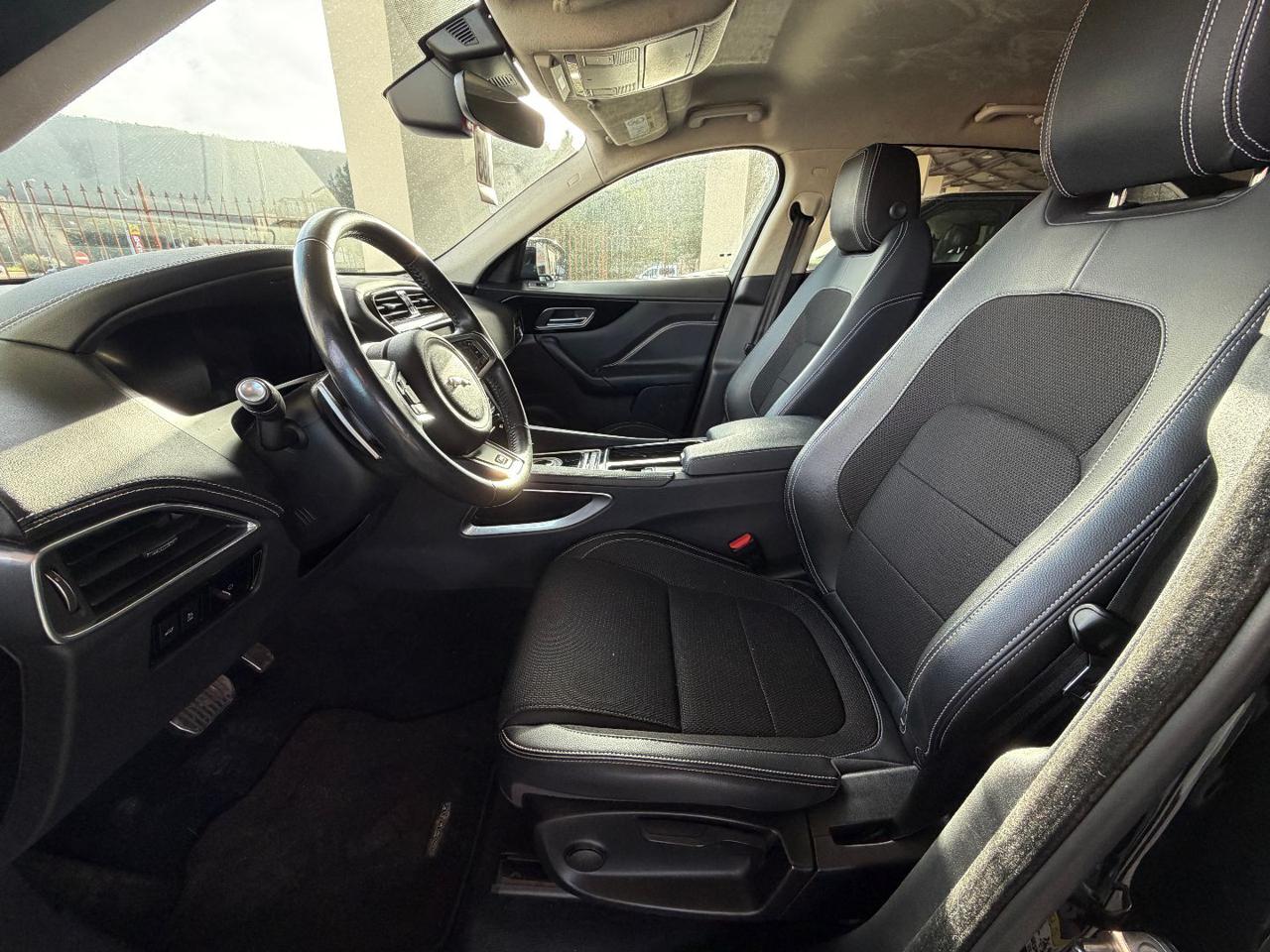 JAGUAR F-Pace 2.0 D 180 CV aut. R-Sport - 13