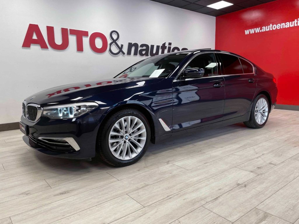 BMW 530 D XDRIVE LUXURY 249CV AUTO E6 - 3