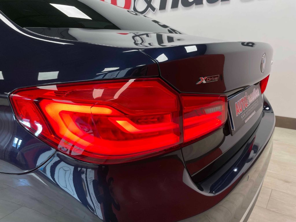 BMW 530 D XDRIVE LUXURY 249CV AUTO E6 - 13