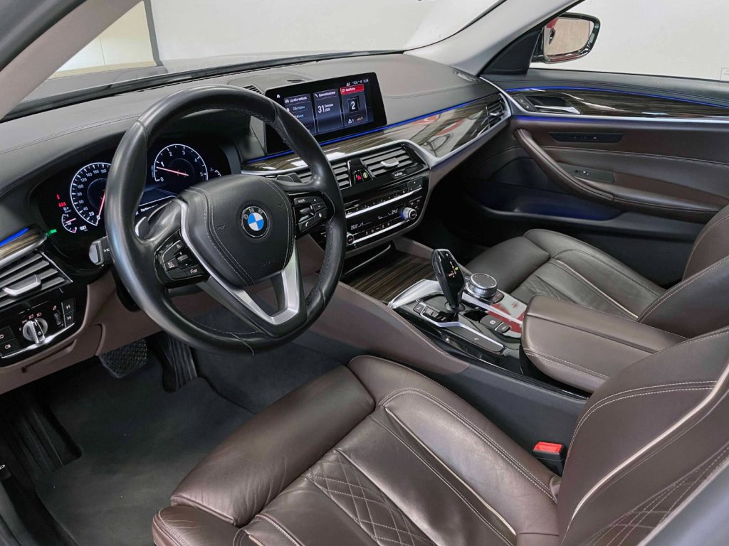 BMW 530 D XDRIVE LUXURY 249CV AUTO E6 - 17