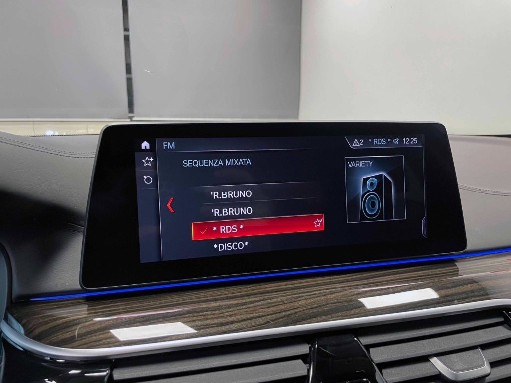 BMW 530 D XDRIVE LUXURY 249CV AUTO E6 - 22