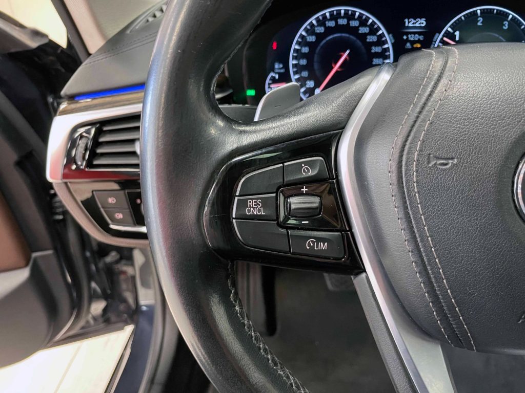 BMW 530 D XDRIVE LUXURY 249CV AUTO E6 - 47