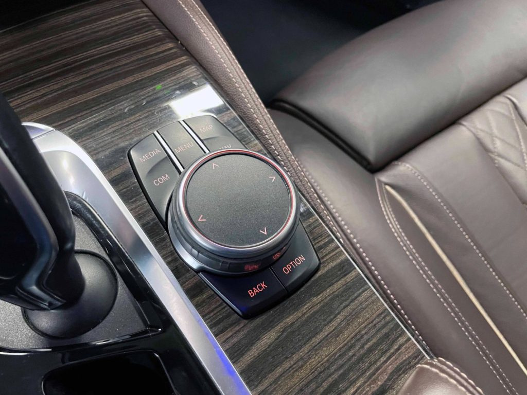 BMW 530 D XDRIVE LUXURY 249CV AUTO E6 - 51