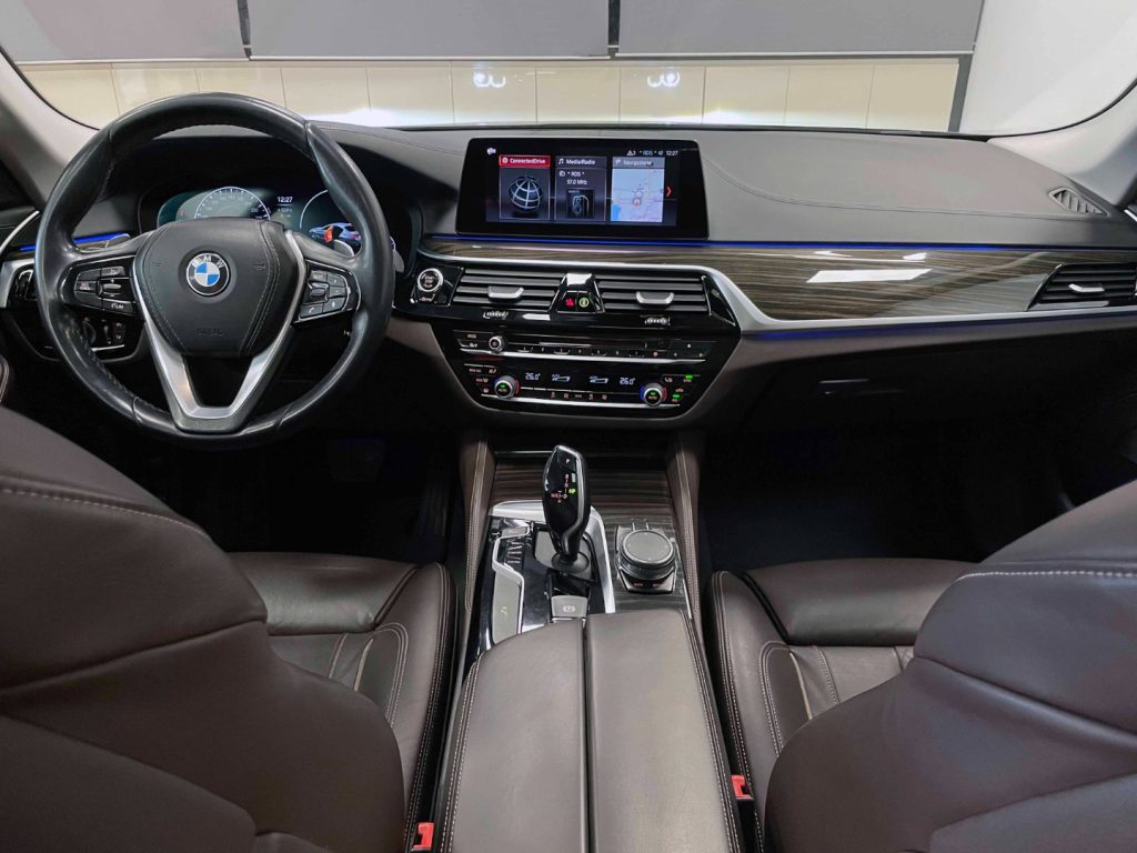 BMW 530 D XDRIVE LUXURY 249CV AUTO E6 - 58