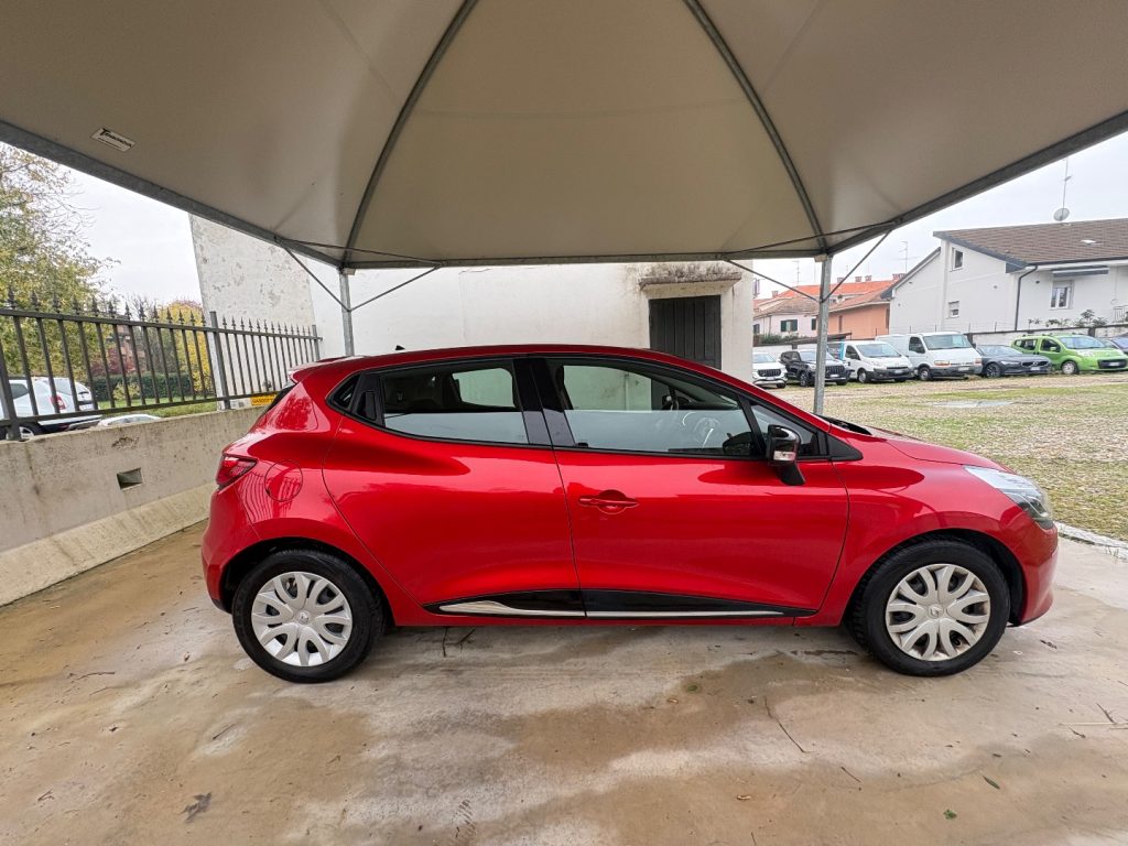 RENAULT Clio 1.2 75CV BENZINA/GPL 5 porte Live NAVI BLUETHOOTT - 8