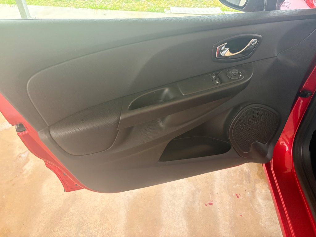 RENAULT Clio 1.2 75CV BENZINA/GPL 5 porte Live NAVI BLUETHOOTT - 36