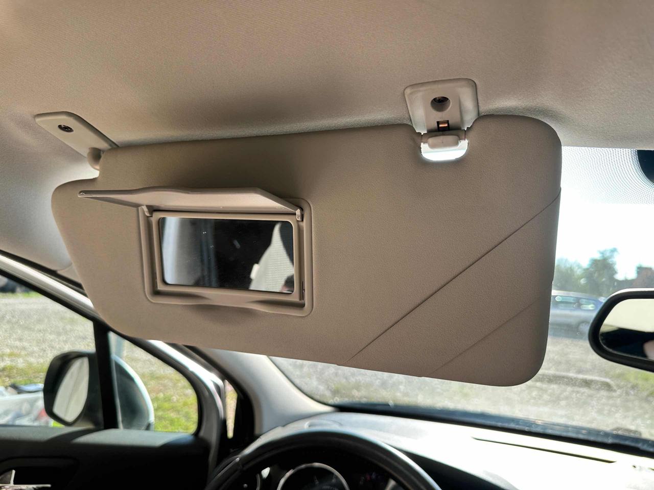 PEUGEOT 5008 1.6 HDi 115CV Business 7 POSTI  FARI FENDINEBBIA - 22