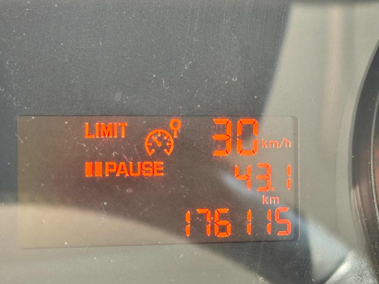 PEUGEOT 5008 1.6 HDi 115CV Business 7 POSTI  FARI FENDINEBBIA - 19