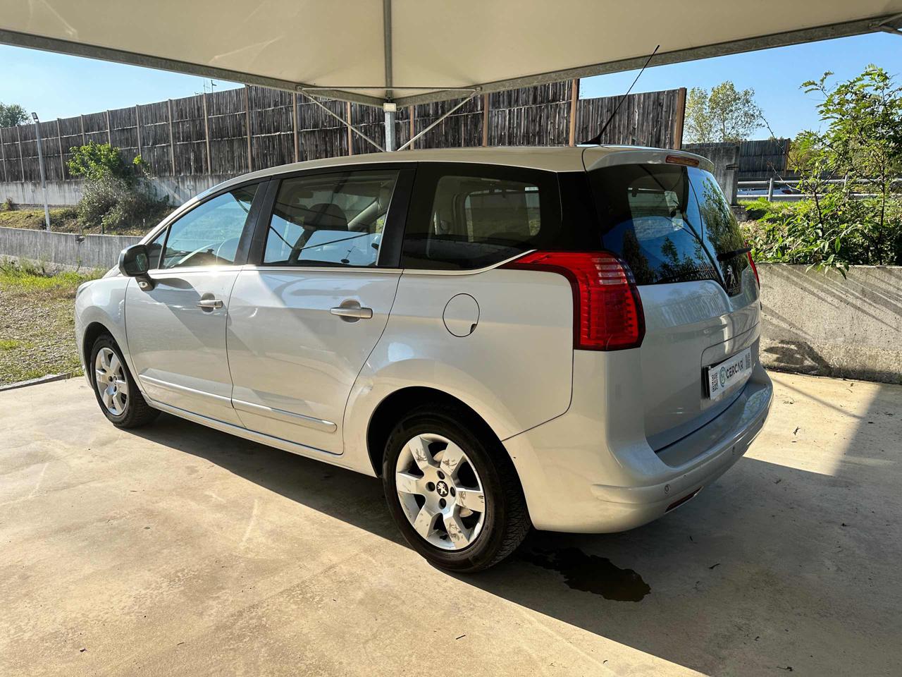 PEUGEOT 5008 1.6 HDi 115CV Business 7 POSTI  FARI FENDINEBBIA - 7