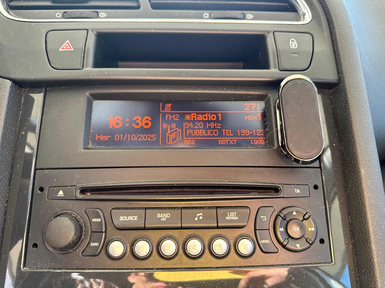 PEUGEOT 5008 1.6 HDi 115CV Business 7 POSTI  FARI FENDINEBBIA - 18