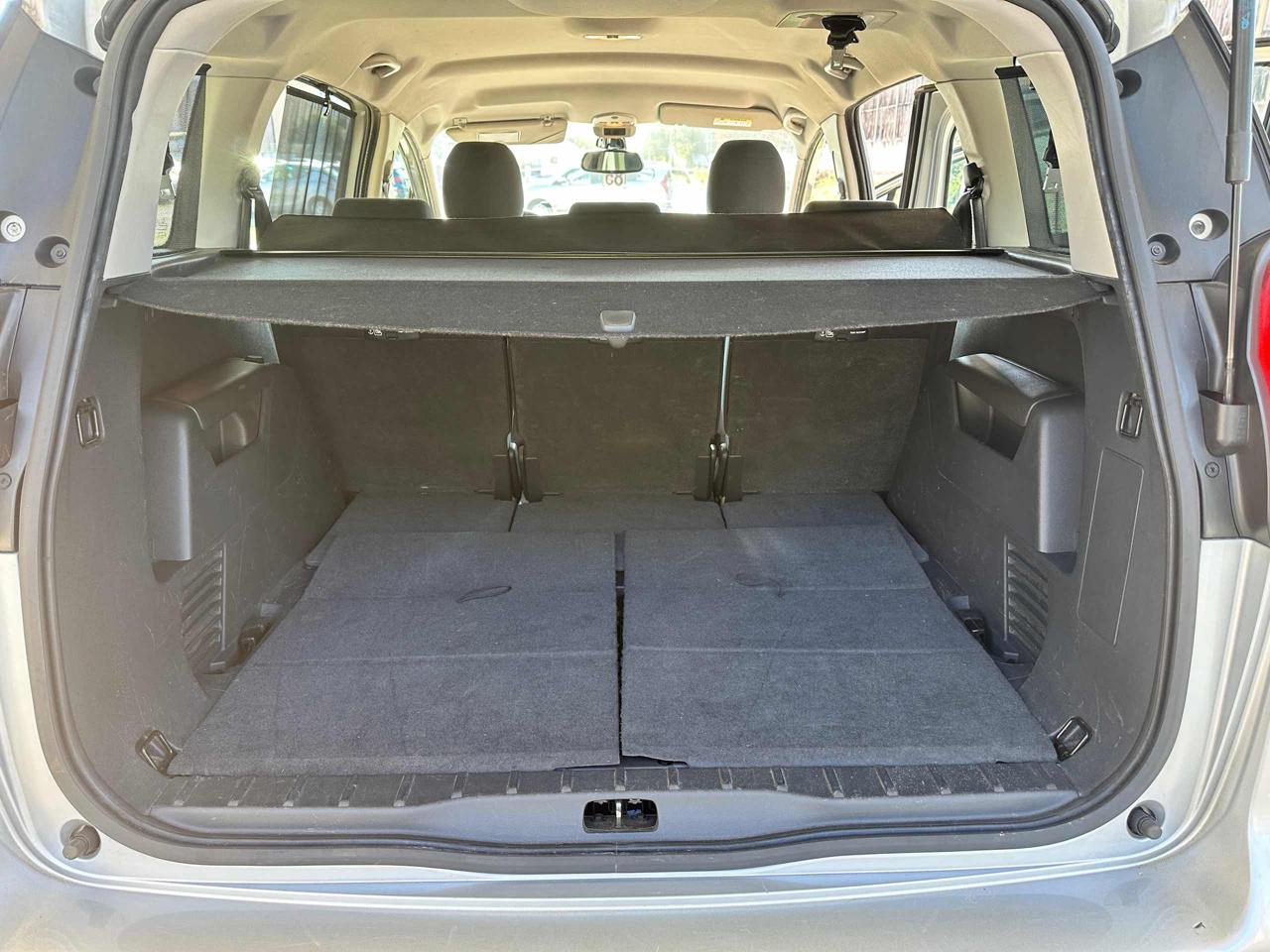 PEUGEOT 5008 1.6 HDi 115CV Business 7 POSTI  FARI FENDINEBBIA - 54