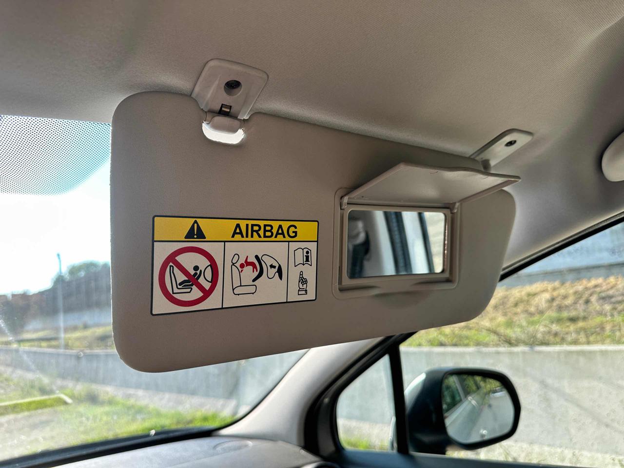 PEUGEOT 5008 1.6 HDi 115CV Business 7 POSTI  FARI FENDINEBBIA - 68