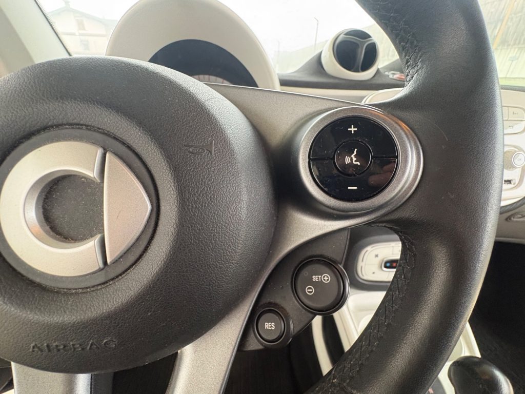 SMART ForTwo 70 1.0 twinamic AUTOMATICA OK NEOPATENTATI - 16