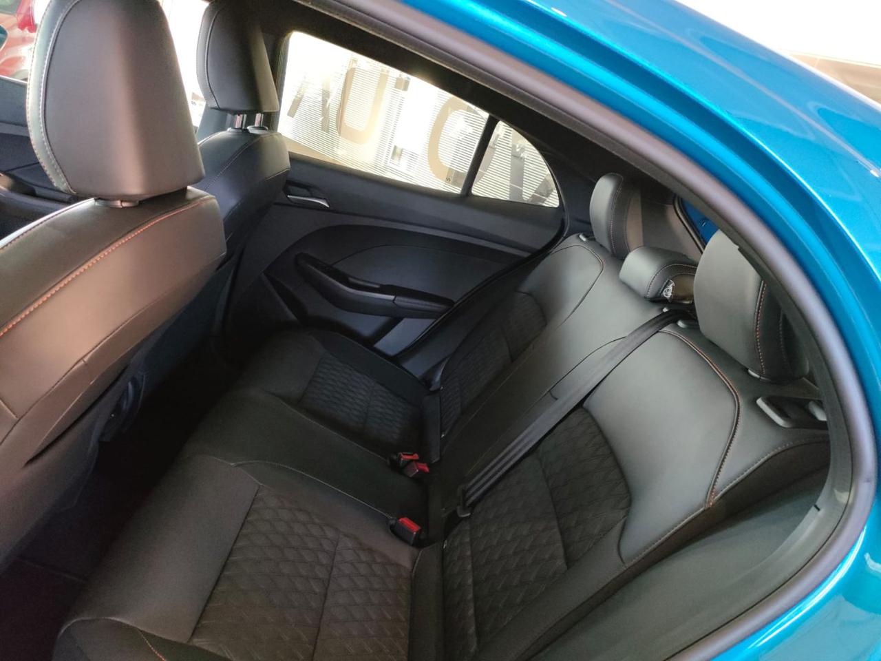 MG MG3 Hybrid+ Luxury - 10