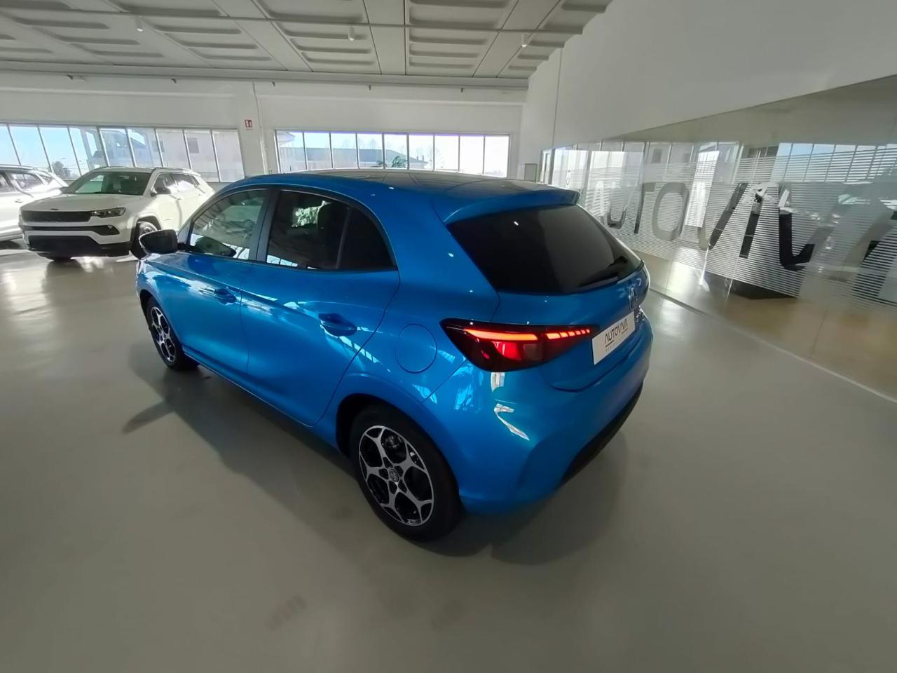MG MG3 Hybrid+ Luxury - 6
