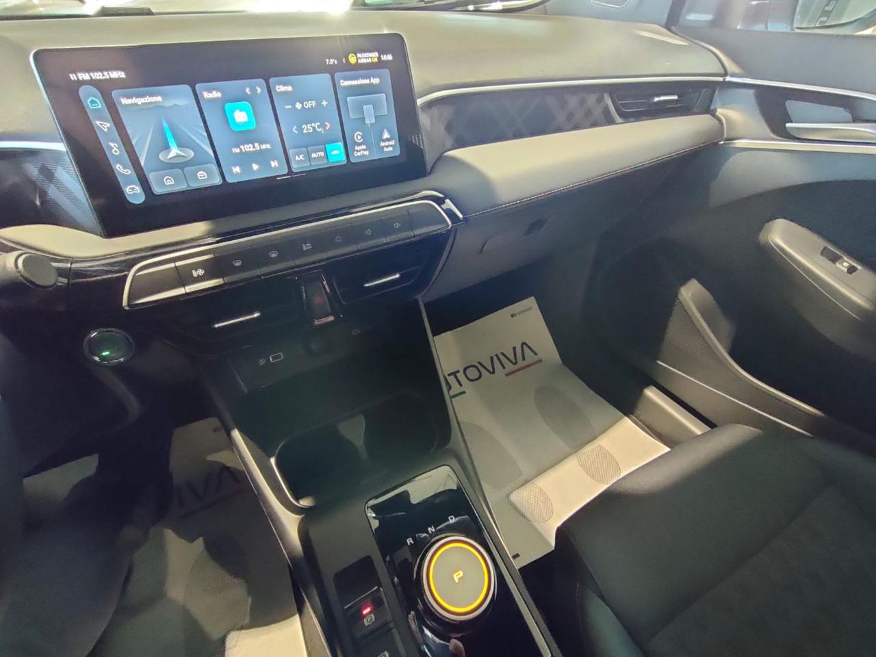 MG MG3 Hybrid+ Luxury - 12