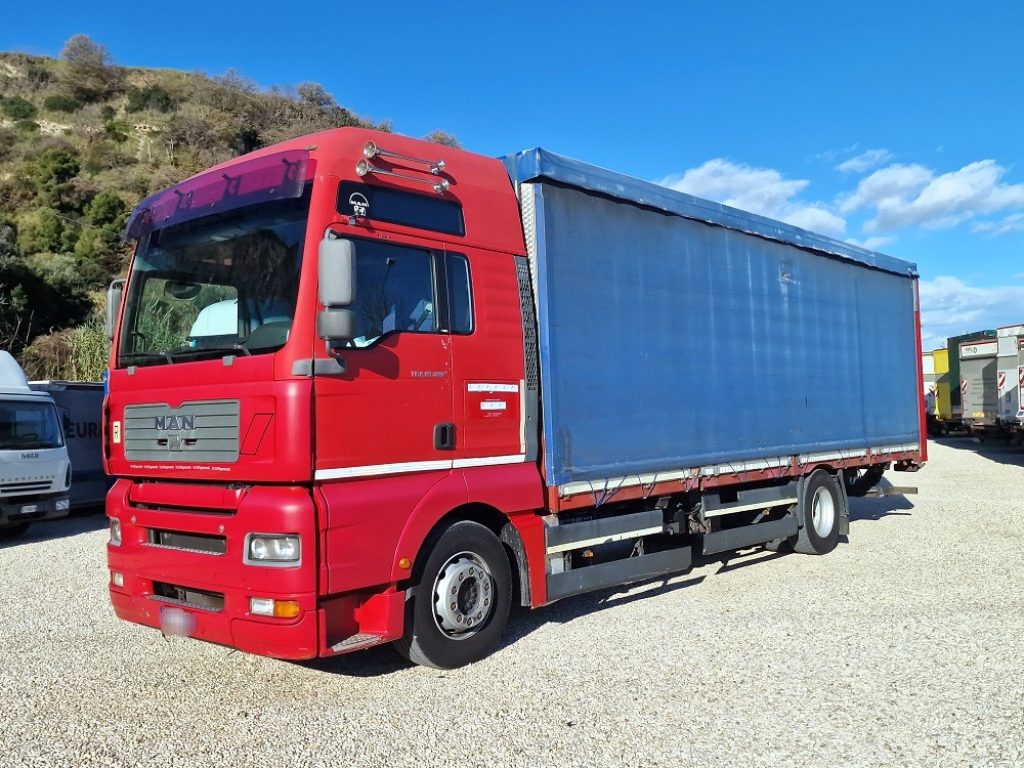 MAN TGA 18.310 FP EURO 3 CENTINATO 8,40 + SPONDA - 23