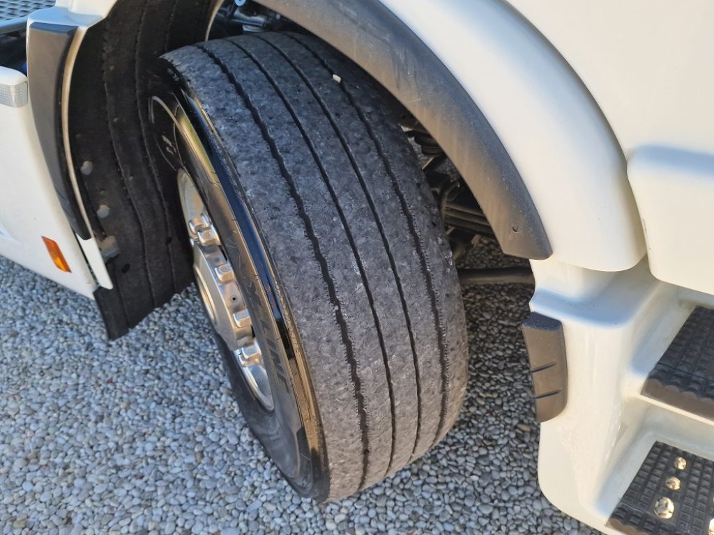 IVECO STRALIS HI-WAY 510 XP T/P E6 + INTARDER - 17