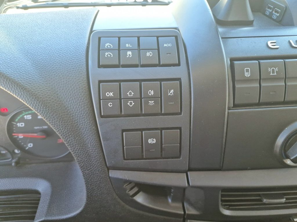 IVECO EUROCARGO 160E32 P E6 CENTINA 7,60 + SPONDA - 13