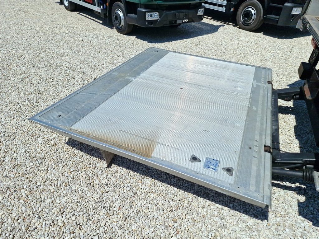 IVECO EUROCARGO 160E32 P E6 CENTINA 7,60 + SPONDA - 18