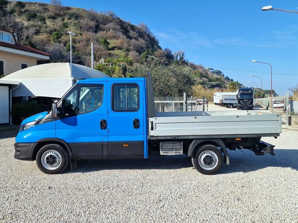 IVECO DAILY  35S18 MOTORE 3.0 DOP CAB CASSONE FISSO - 5