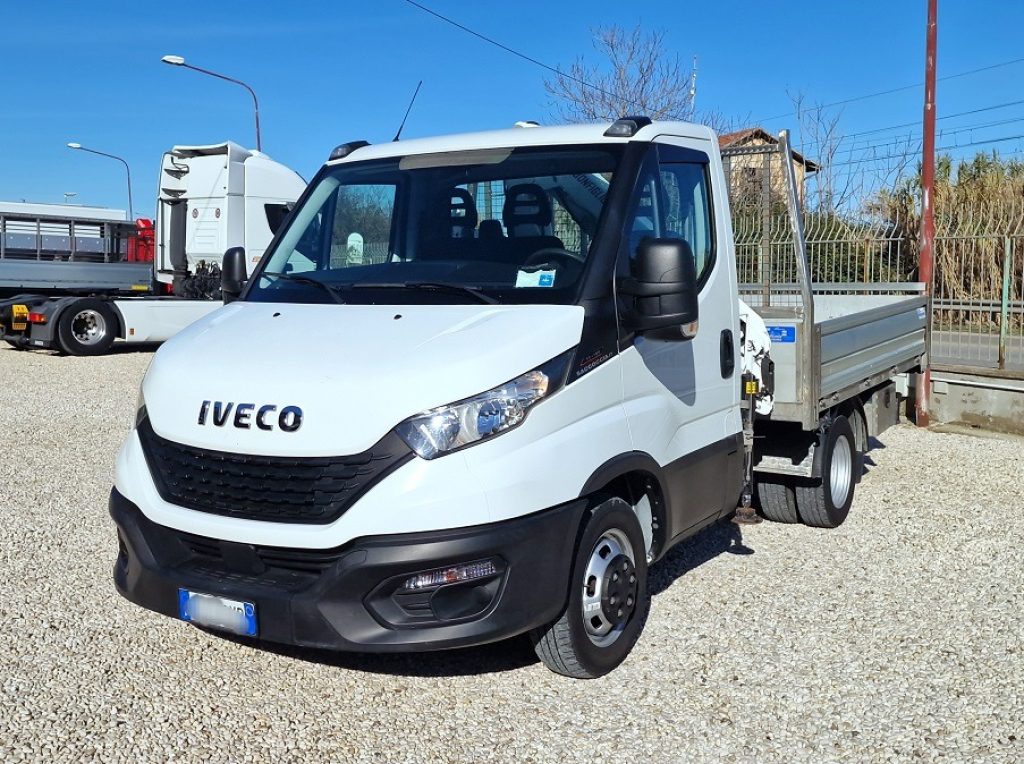 IVECO DAILY  35C16 E6 MOTORE 3.0 GRU 12m + CASSONE - 19
