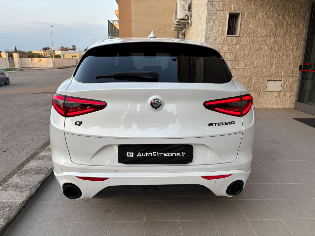 ALFA ROMEO Stelvio 2.2 Turbodiesel 210 CV AT8 Q4 Veloce - 6