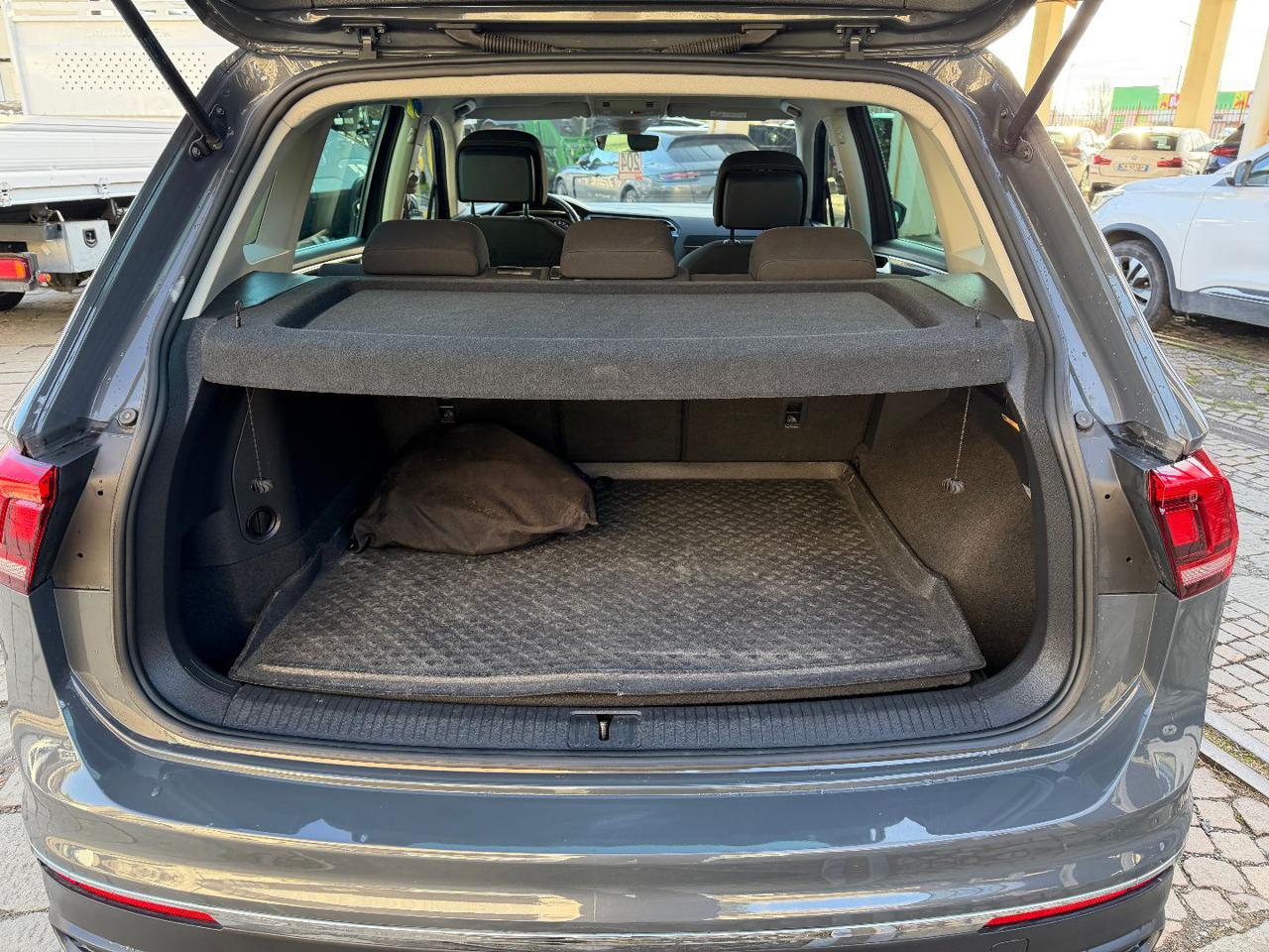 VOLKSWAGEN Tiguan 1.4 TSI eHYBRID DSG Elegance - 15