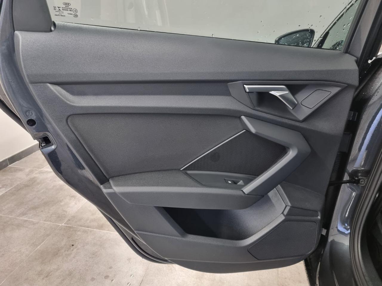 AUDI A3 SPB 30 TDI S tronic Business Advanced - 28