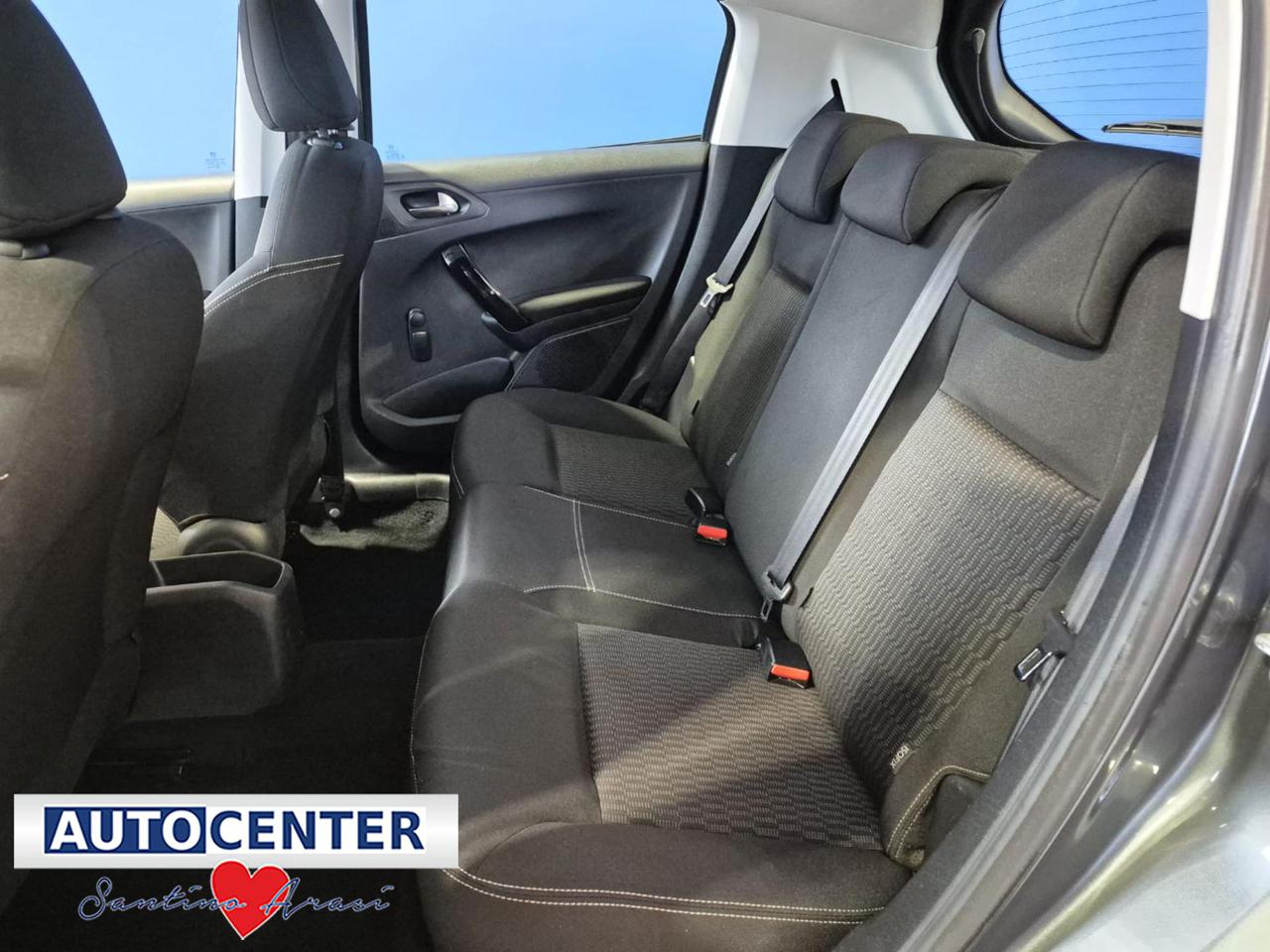 PEUGEOT 208 PureTech 82 5 porte Active - 17