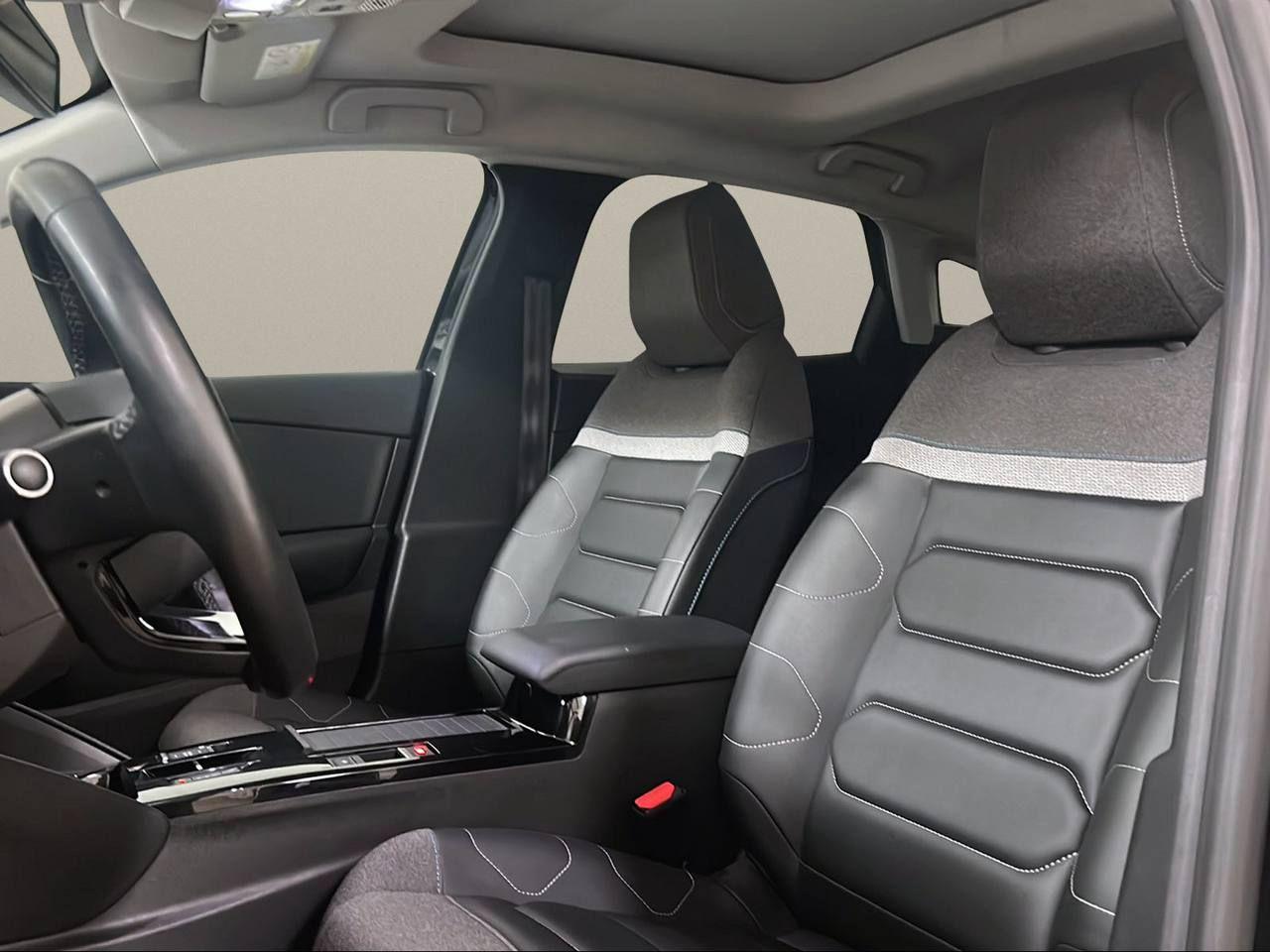 CITROEN C4 motore elettrico 136 CV Shine TETTO APRIBILE - 9