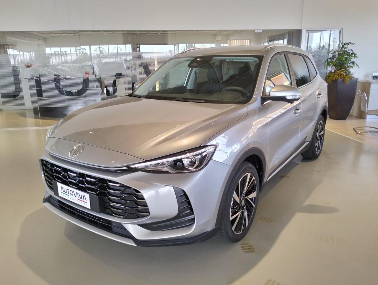 MG ZS 1.5 Hybrid+ Luxury - 1