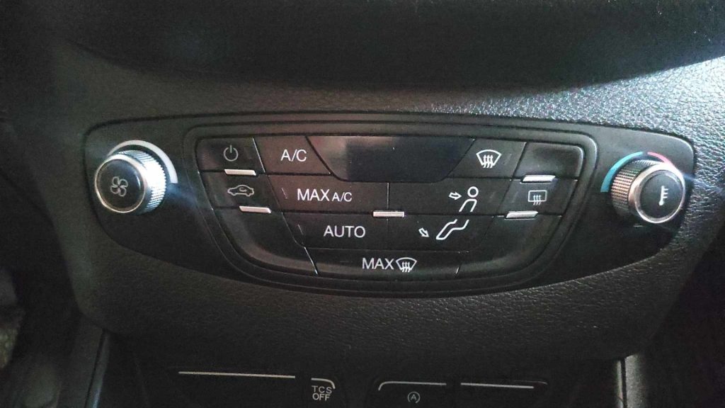 FORD Transit Courier 1.0 EcoBoost 100CV Van Trend - 9