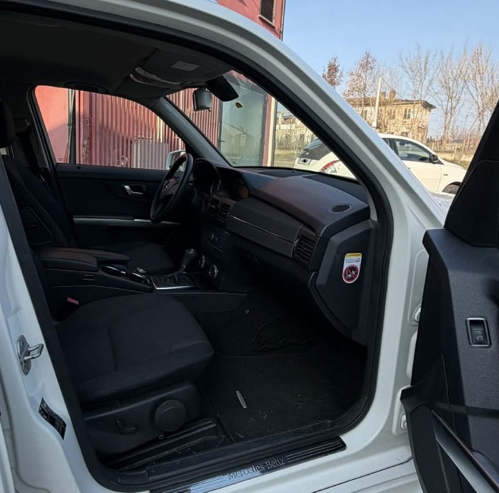 MERCEDES-BENZ GLK 220 CDI 4Matic BlueEFFICIENCY Sport - 5