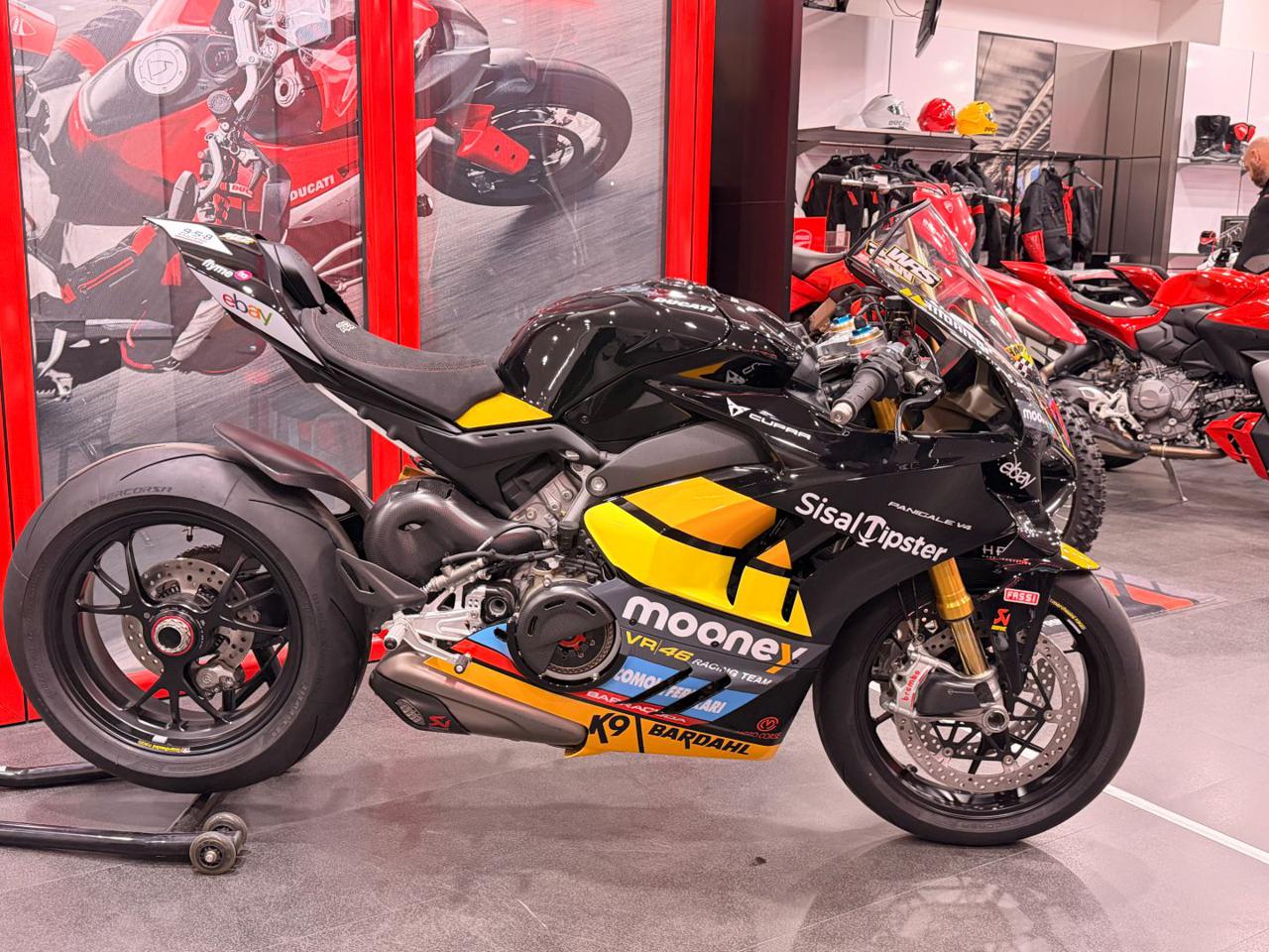 DUCATI Panigale V4 V4 BEZZECCHI 2023 RACING REPLICA - 2
