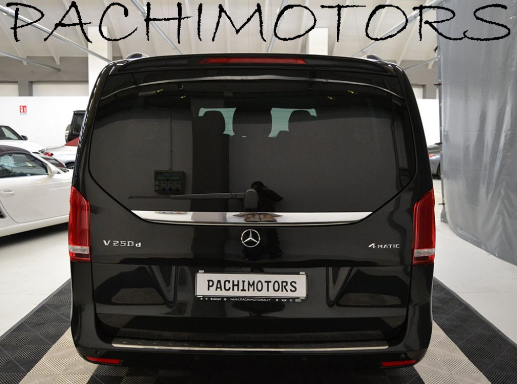 MERCEDES-BENZ V 250 d Automatic 4Matic Premium Long 8 Posti - 16