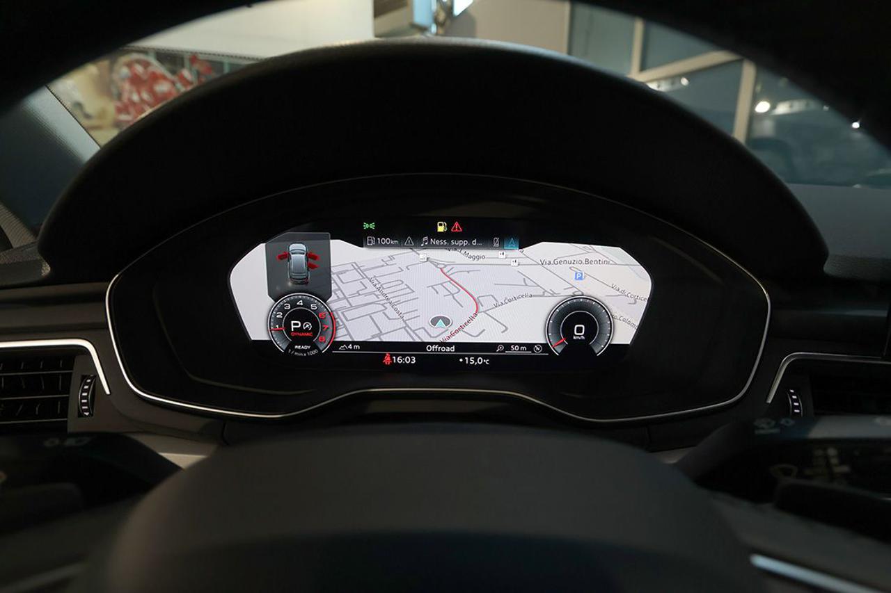 AUDI A4 35 TFSI Avant S-Tronic Business Advanced - 31