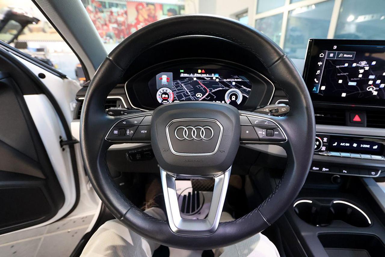 AUDI A4 35 TFSI Avant S-Tronic Business Advanced - 21