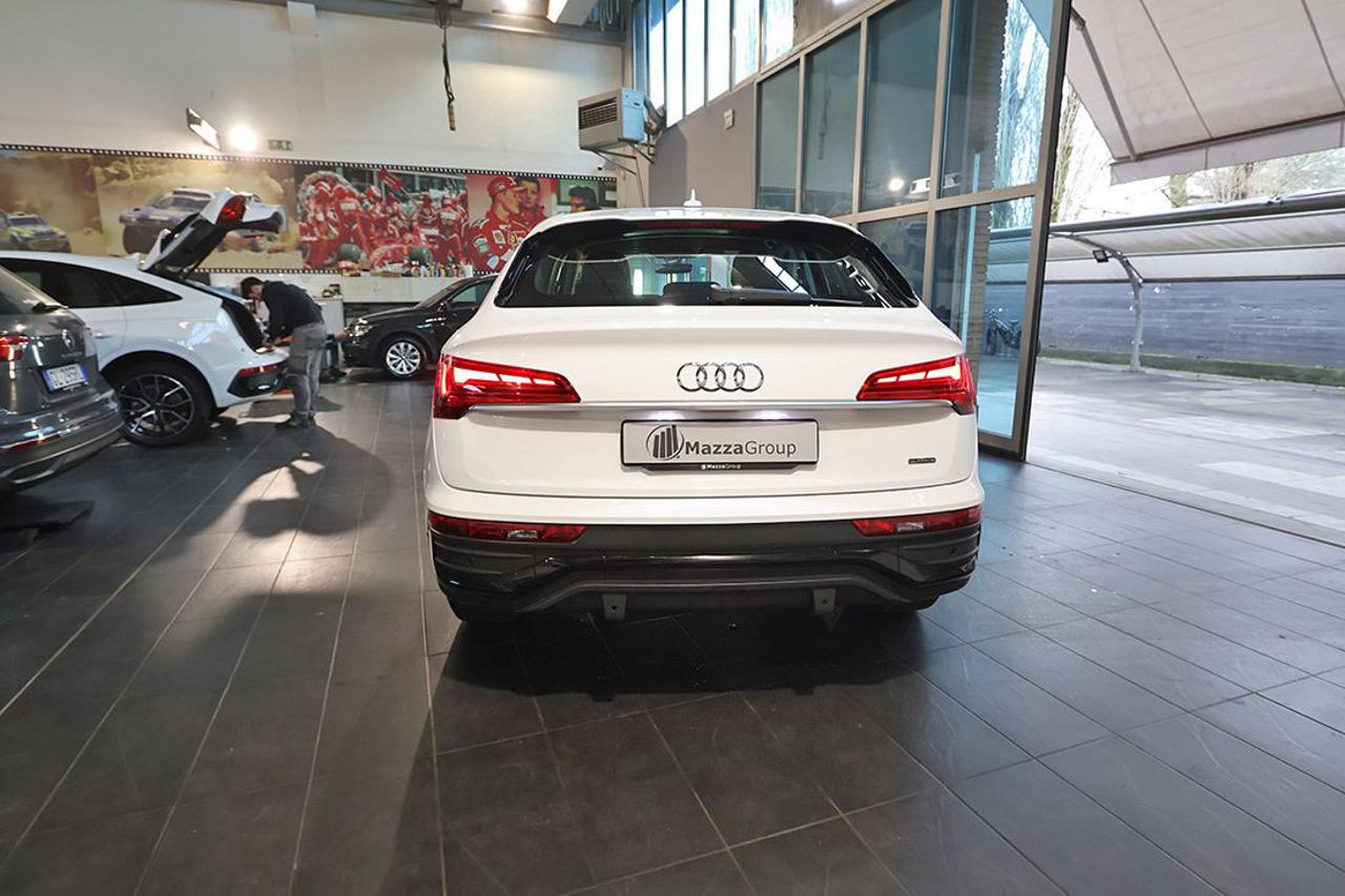 AUDI Q5 45 TFSI Sportback Quattro S-Tronic - 8