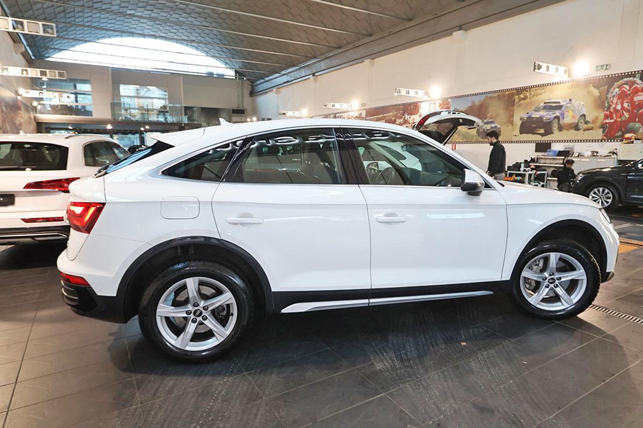AUDI Q5 45 TFSI Sportback Quattro S-Tronic - 10