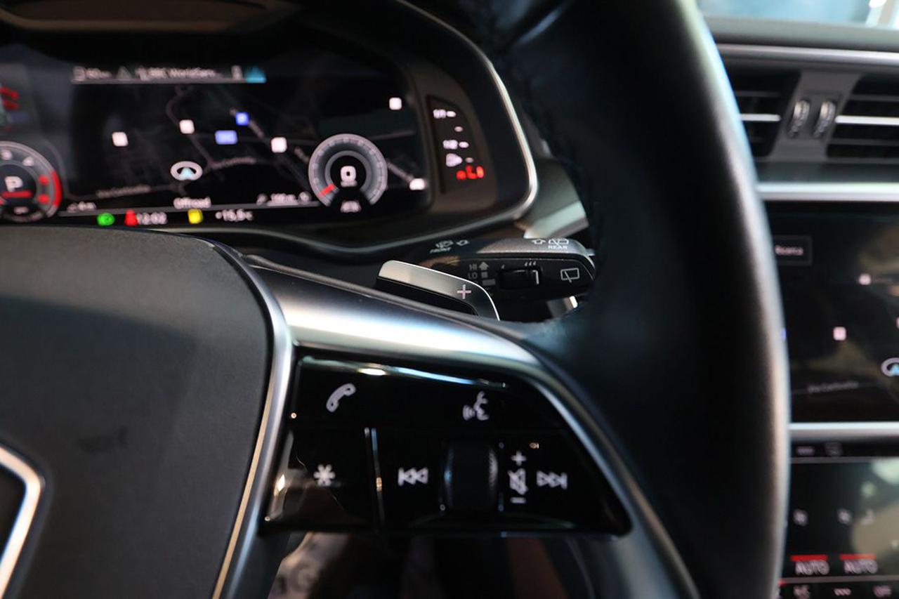 AUDI A6 40 TDI Avant Quattro ultra S-Tronic Busin. Design - 22