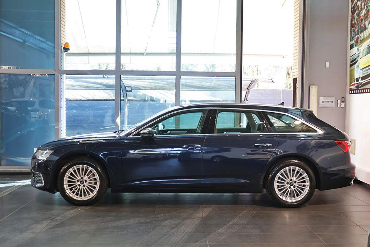 AUDI A6 40 TDI Avant Quattro ultra S-Tronic Busin. Design - 3
