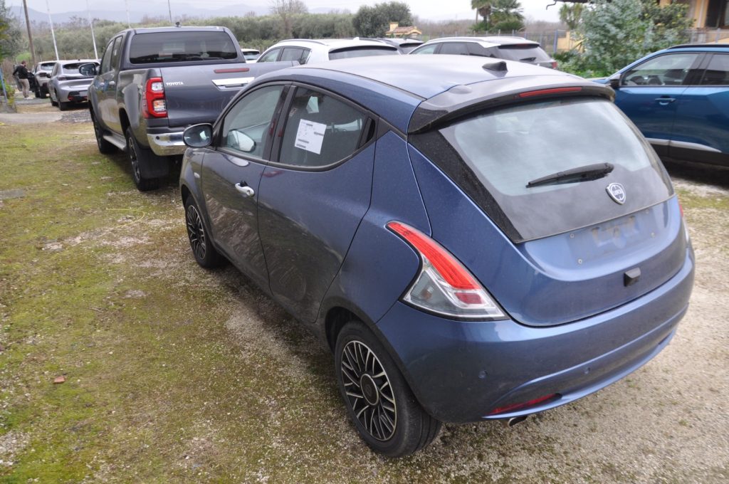 LANCIA Ypsilon 1.0 FireFly 5 porte S&S Hybrid Platino - 5