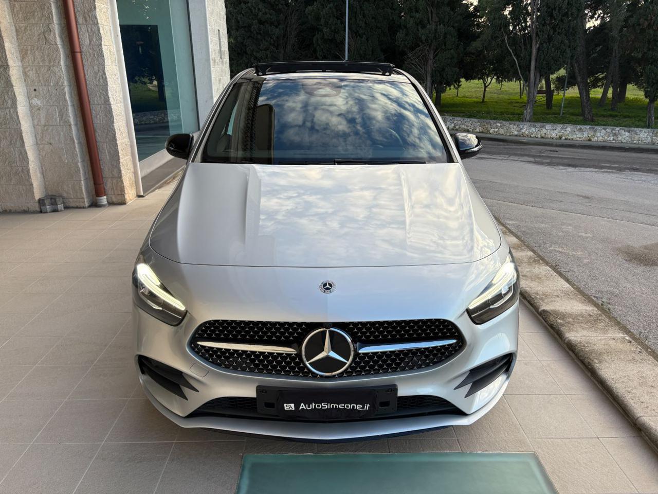 MERCEDES-BENZ B 180 d Automatic AMG Line Premium Pack Night - 2