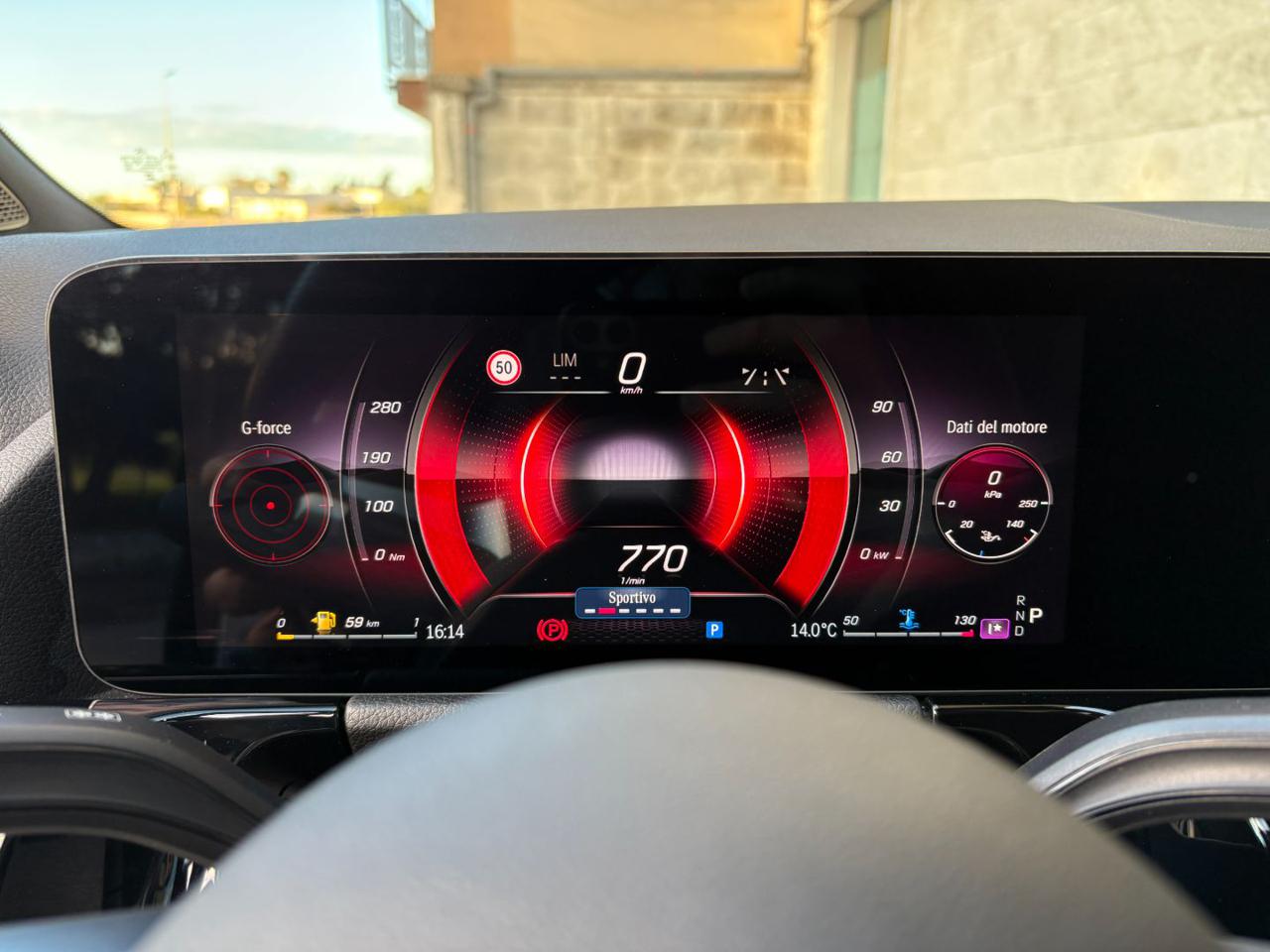 MERCEDES-BENZ B 180 d Automatic AMG Line Premium Pack Night - 17