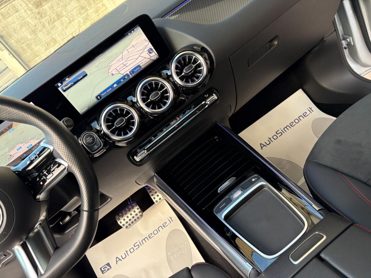 MERCEDES-BENZ B 180 d Automatic AMG Line Premium Pack Night - 23