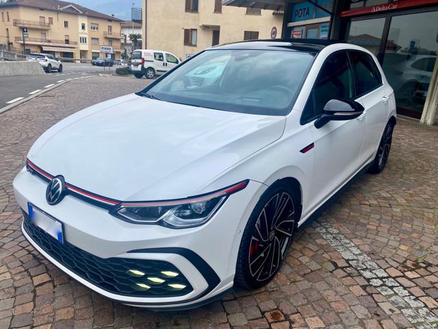 VOLKSWAGEN Golf Bianco perlato