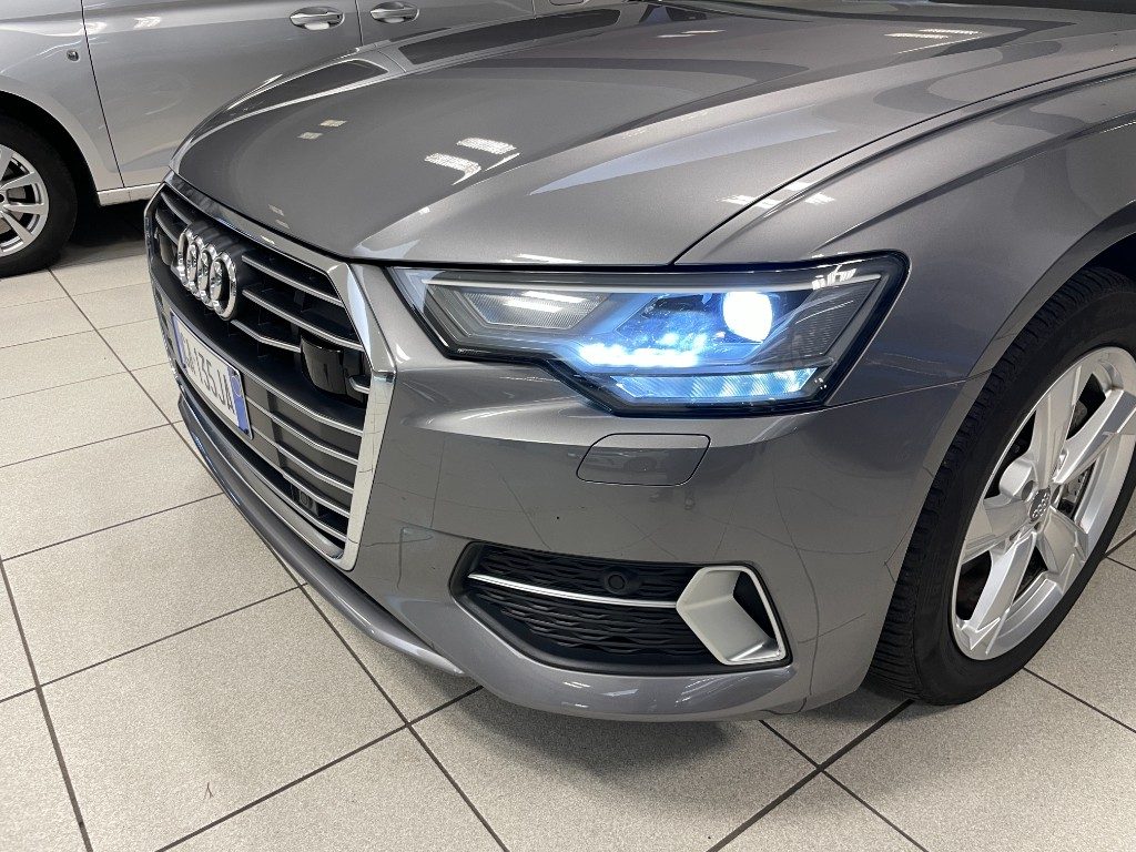 AUDI A6 Avant 45 2.0 TFSI S tronic Business - 2
