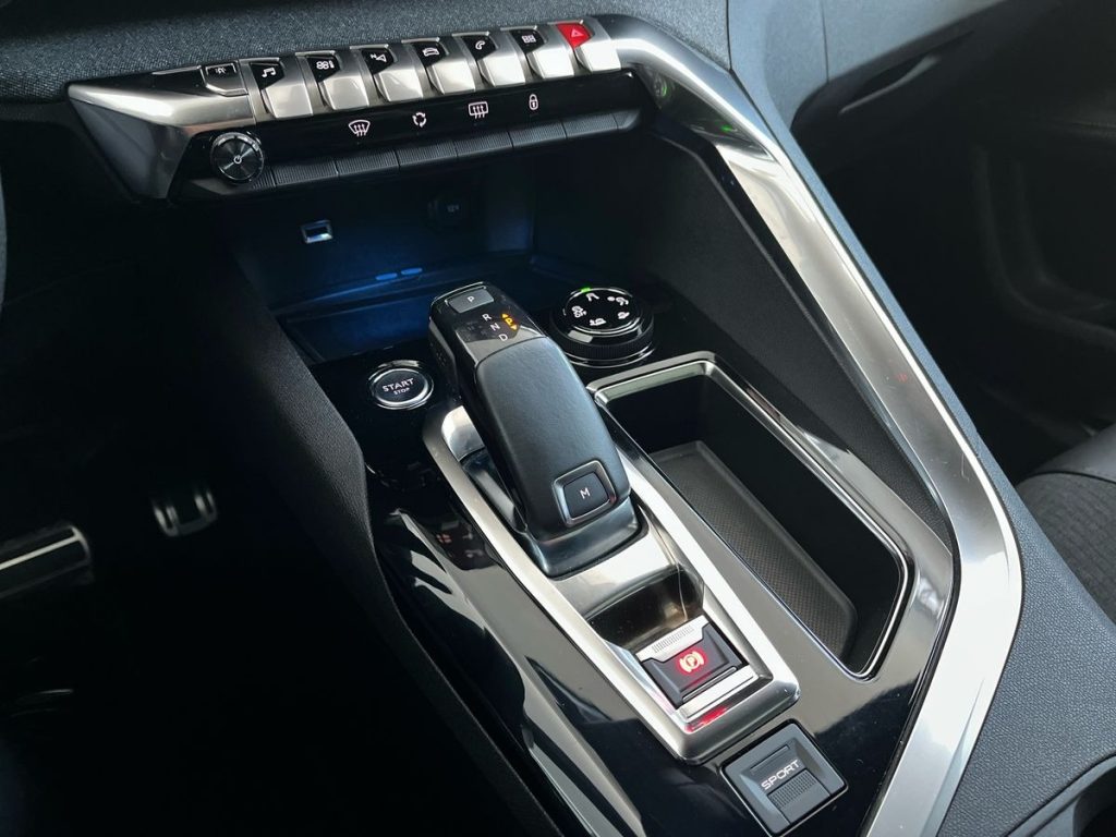 PEUGEOT 5008 BlueHDi 120 S&S EAT6 GT Line 7 p. - 14